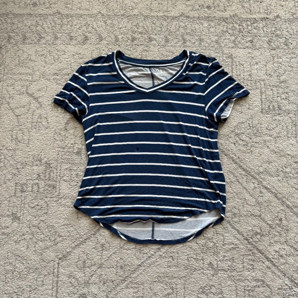 Maurices Size Small 24/7 Blue and White Striped Tee
